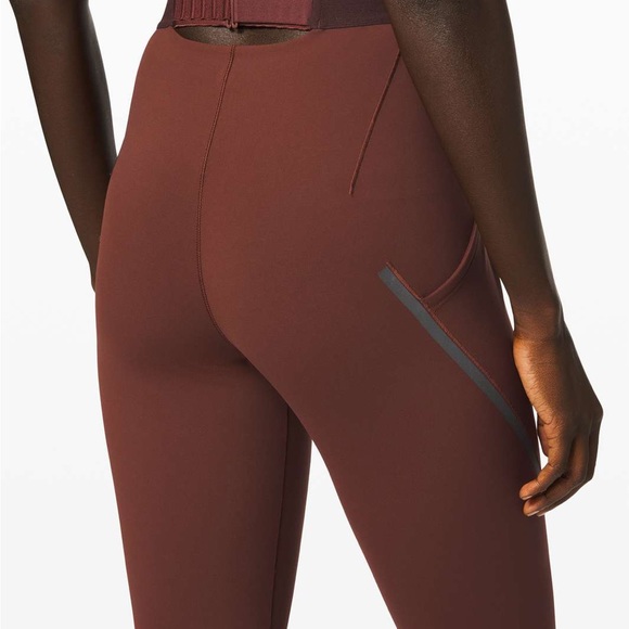 Rare Lululemon Lab Esker Tight Reflective
Dark Cedar Hemmed to 23” Sz4 - Picture 5 of 6